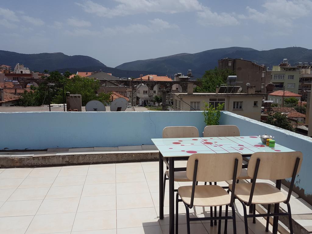 Nur Pension Selçuk Bagian luar foto