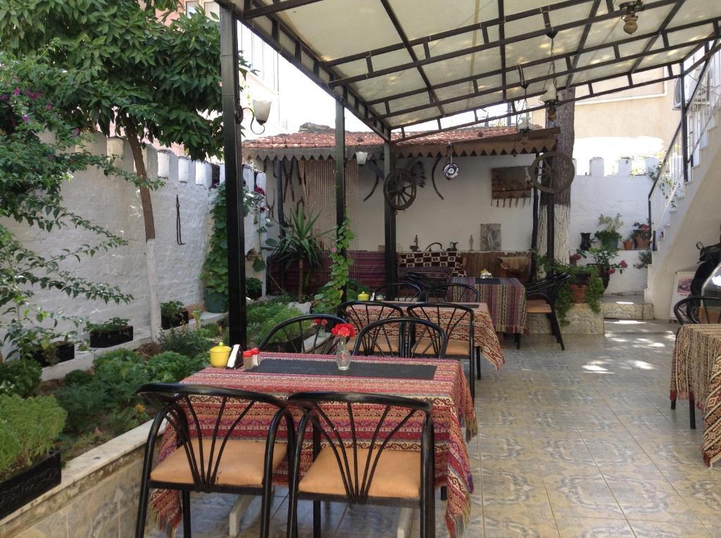 Nur Pension Selçuk Bagian luar foto